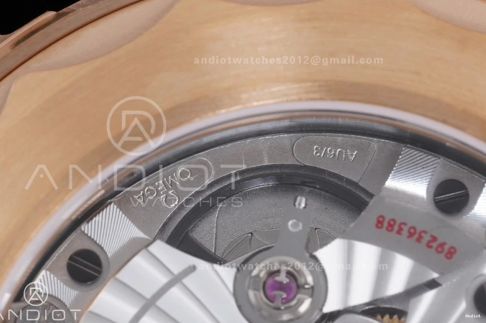 Best VSF Seamaster Mesh Dial Black A8806 Diver Bracelet 300M on Edition Gold Rose 1:1 1230